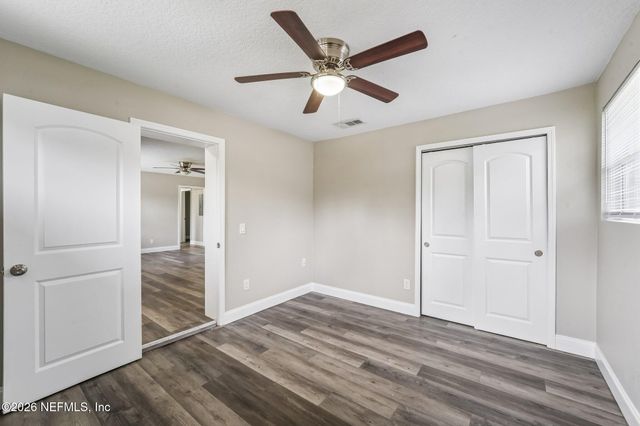 6557 LOU Drive N, Jacksonville, FL 32216