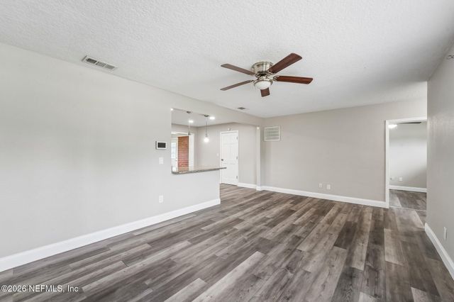 6557 LOU Drive N, Jacksonville, FL 32216