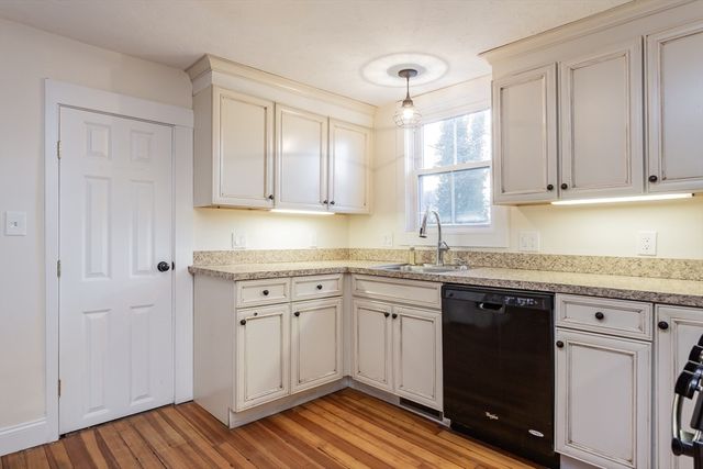 64 Bridge Street, Fairhaven, MA 02719