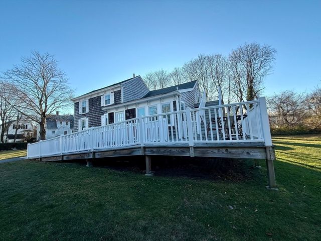 64 Bridge Street, Fairhaven, MA 02719