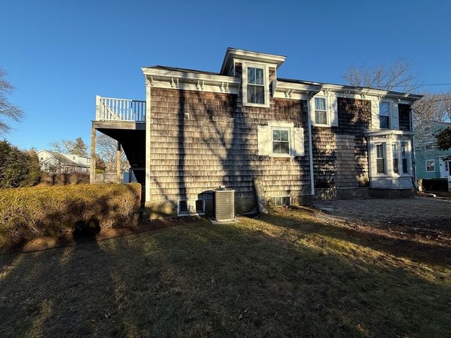 64 Bridge Street, Fairhaven, MA 02719