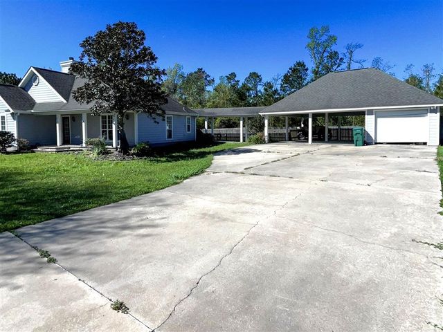 2745 Bay Forest Drive, Westlake, LA 70669