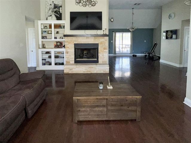 2745 Bay Forest Drive, Westlake, LA 70669