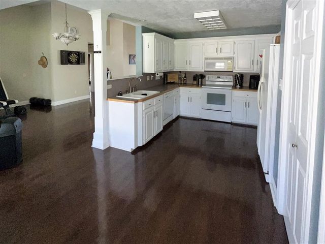 2745 Bay Forest Drive, Westlake, LA 70669