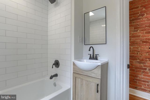 426 NEVIN ST, Lancaster, PA 17603