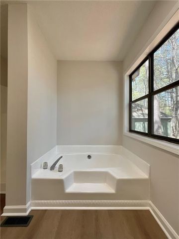 202 Crabapple Lane, Powder Springs, GA 30127