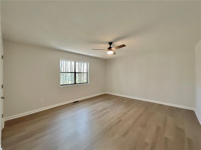 202 Crabapple Lane, Powder Springs, GA 30127