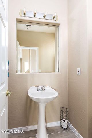 16420 N THOMPSON PEAK Parkway 1049, Scottsdale, AZ 85260