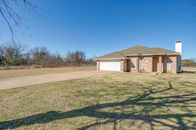 1000 County Road 1105, Rio Vista, TX 76093