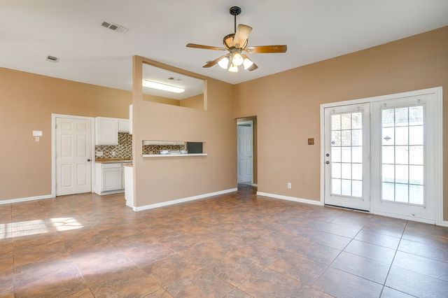 1000 County Road 1105, Rio Vista, TX 76093