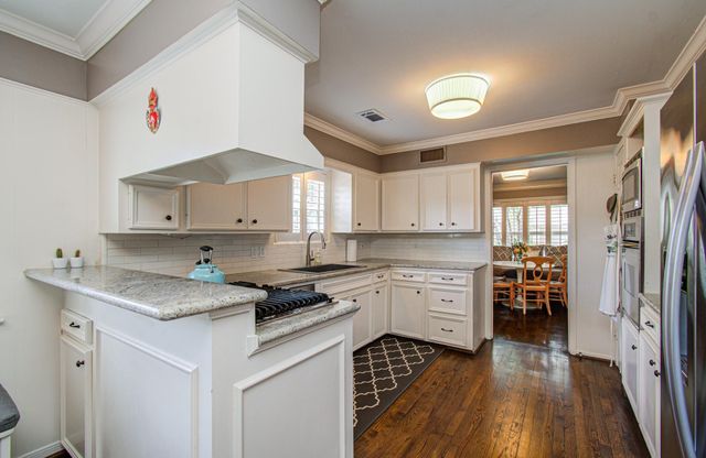 5459 Carew Street, Houston, TX 77096