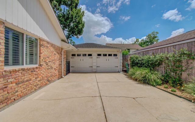 5459 Carew Street, Houston, TX 77096