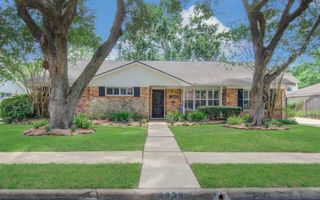 5459 Carew Street, Houston, TX 77096