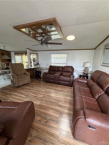 39 Blackhawk Avenue, Harlingen, TX 78552