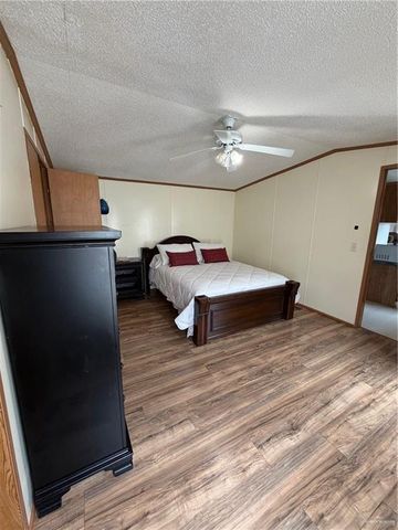 39 Blackhawk Avenue, Harlingen, TX 78552