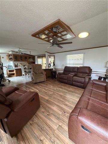 39 Blackhawk Avenue, Harlingen, TX 78552