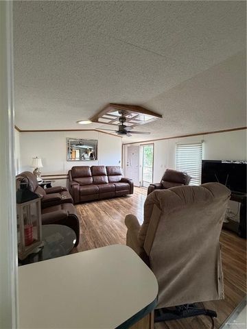 39 Blackhawk Avenue, Harlingen, TX 78552