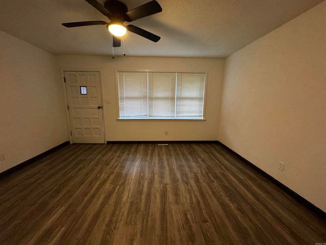 628 Hodges, Forrest City, AR 72335