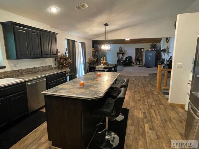 22 E Rich Lane, Blackfoot, ID 83221