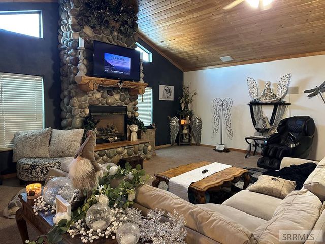 22 E Rich Lane, Blackfoot, ID 83221