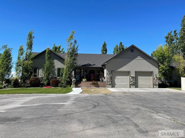 22 E Rich Lane, Blackfoot, ID 83221