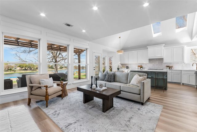 2102 Old McGarrah Road, Mckinney, TX 75072