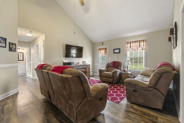 3954 Honeysuckle Way, Chapel Hill, TN 37034