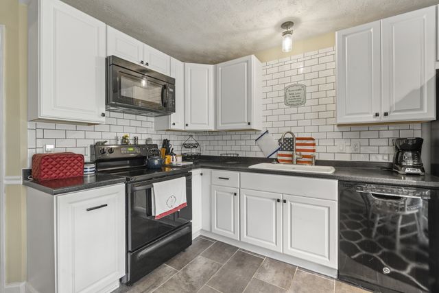 3954 Honeysuckle Way, Chapel Hill, TN 37034