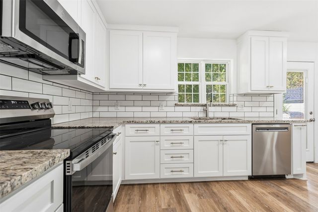 1805 W Belden, Sherman, TX 75092