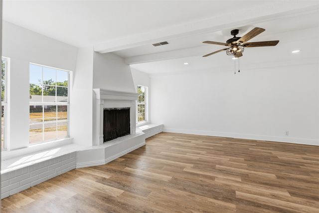 1805 W Belden, Sherman, TX 75092