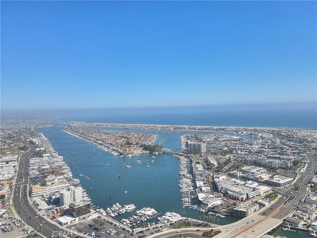 200 McNeil Lane 211, Newport Beach, CA 92663
