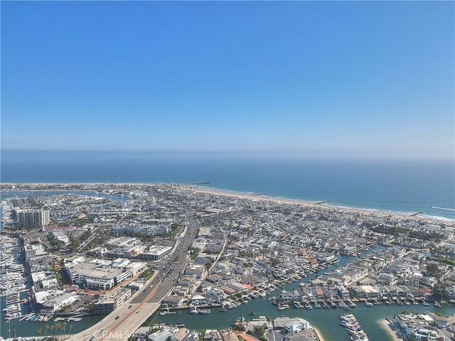 200 McNeil Lane 211, Newport Beach, CA 92663