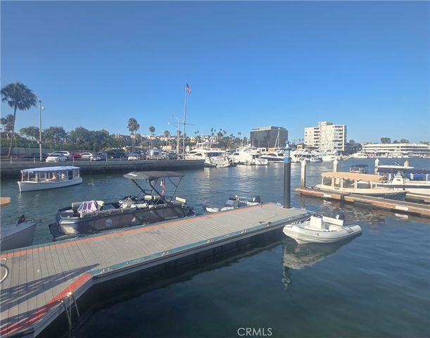 200 McNeil Lane 211, Newport Beach, CA 92663
