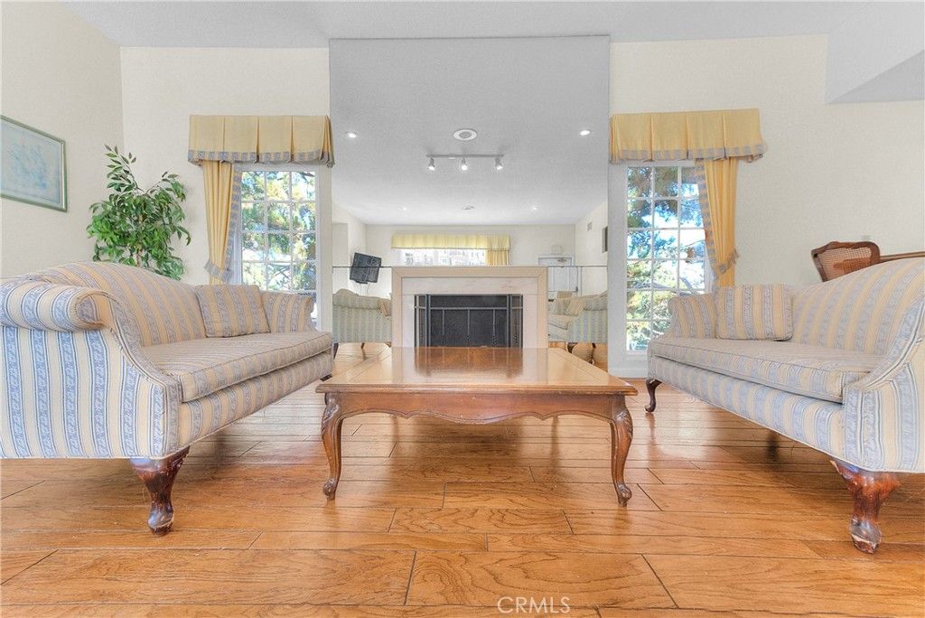 Image 44 of property listing at 200 McNeil Lane 211, Newport Beach, CA 92663