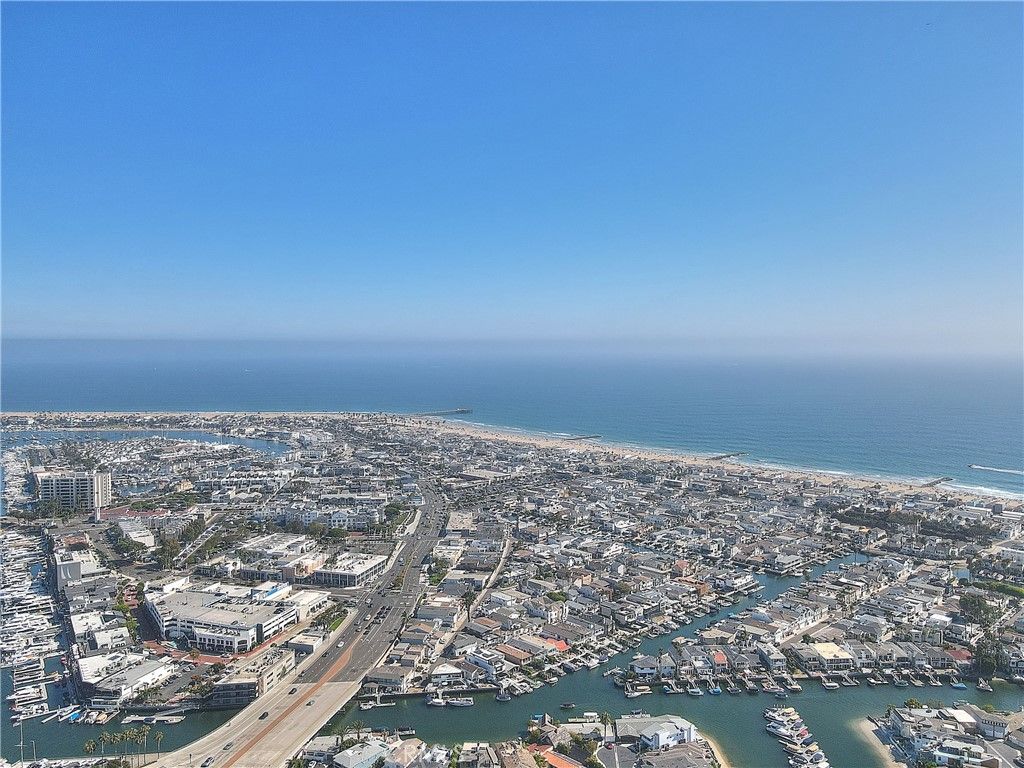 Image 51 of property listing at 200 McNeil Lane 211, Newport Beach, CA 92663