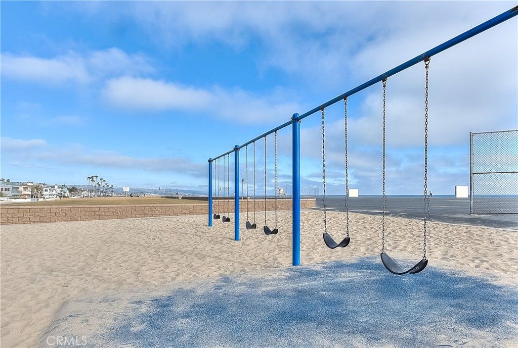 Image 62 of property listing at 200 McNeil Lane 211, Newport Beach, CA 92663