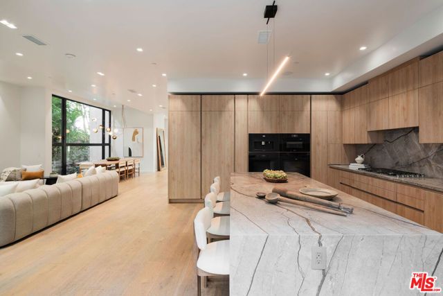 10326 Keswick Avenue, Los Angeles, CA 90064