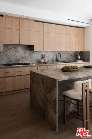 10326 Keswick Avenue, Los Angeles, CA 90064