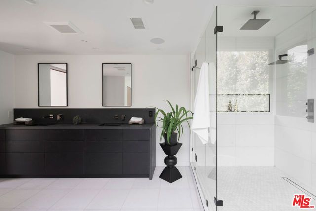 10326 Keswick Avenue, Los Angeles, CA 90064