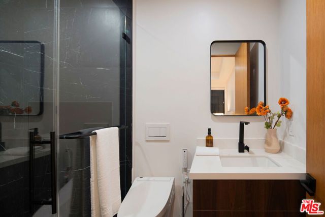 10326 Keswick Avenue, Los Angeles, CA 90064