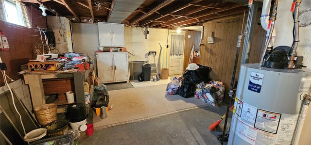 1947 W 33RD Street, Erie, PA 16508