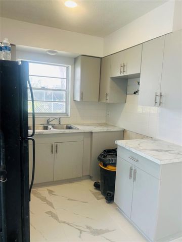 1471 NW 20th Street, Fort Lauderdale, FL 33311