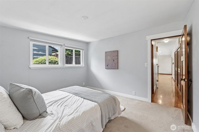 3222 NE 85th Street, Seattle, WA 98115
