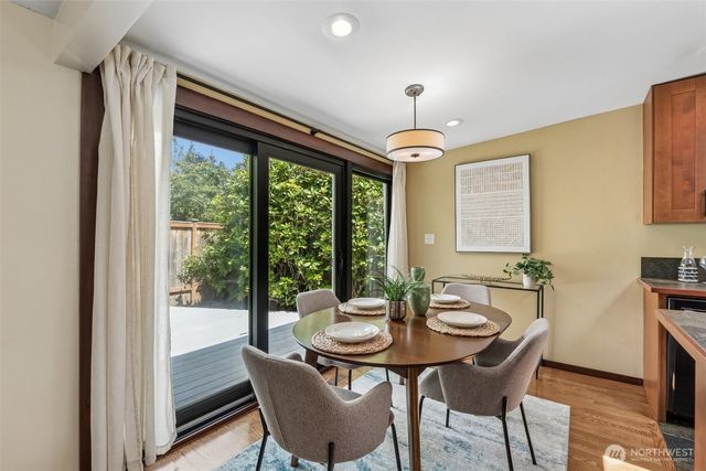 3222 NE 85th Street, Seattle, WA 98115