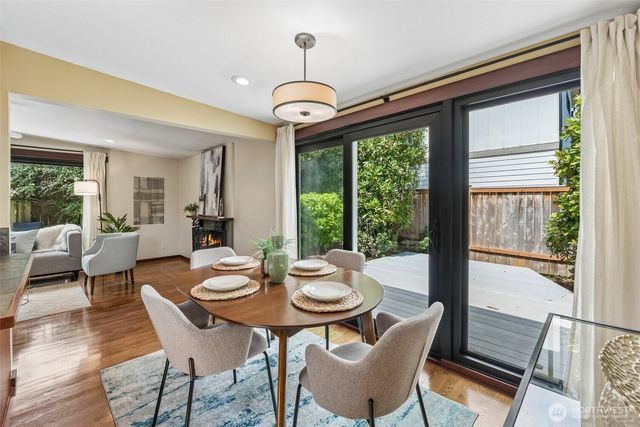 3222 NE 85th Street, Seattle, WA 98115