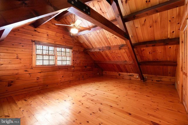 2620 ELLENDALE RD, Dauphin, PA 17018