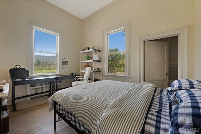 125 Cristo Ln, Santa Rosa, CA 95409