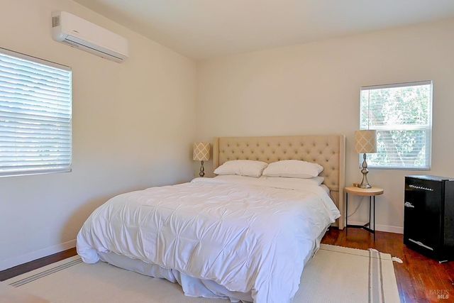 125 Cristo Ln, Santa Rosa, CA 95409