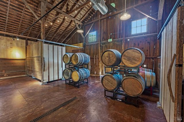 125 Cristo Ln, Santa Rosa, CA 95409