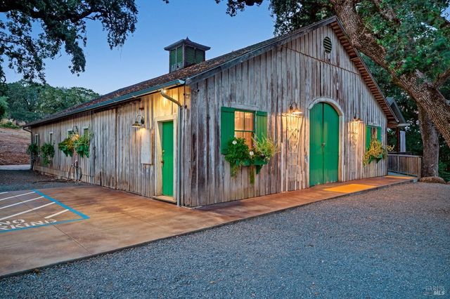 125 Cristo Ln, Santa Rosa, CA 95409